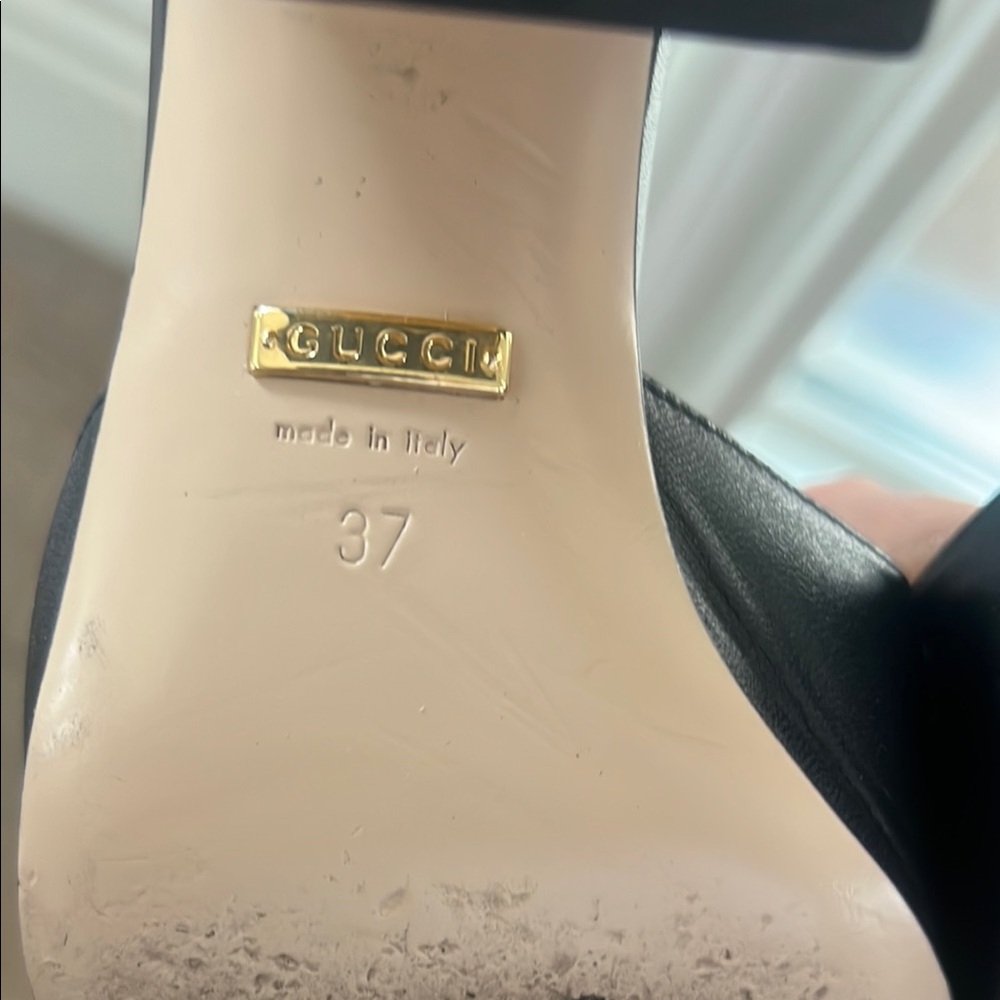 Gucci Black Leather Women's Mules - Picture 5 of 6